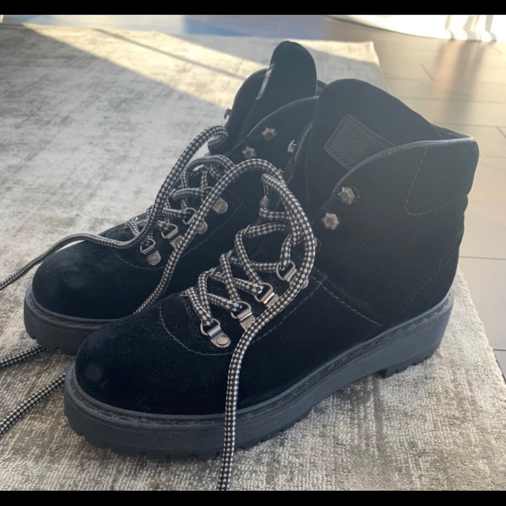 Prada Velvet Hiking Boots. EU 40